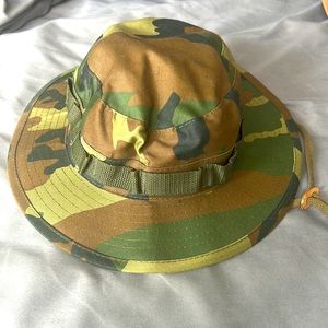 Camo hurley bucket hat